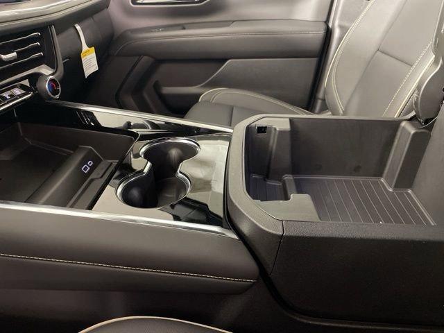 2025 Chevrolet Tahoe Vehicle Photo in PHOENIX, AZ 85014-3381