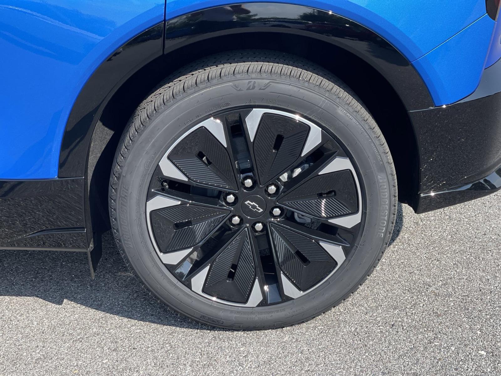 2024 Chevrolet Blazer EV Vehicle Photo in BENTONVILLE, AR 72712-4322