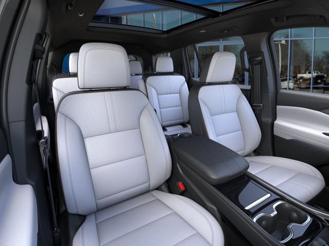 2025 Chevrolet Traverse Vehicle Photo in APPLETON, WI 54914-4656