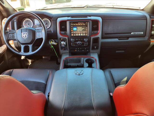 2016 Ram 1500 Vehicle Photo in TAMPA, FL 33612-3404
