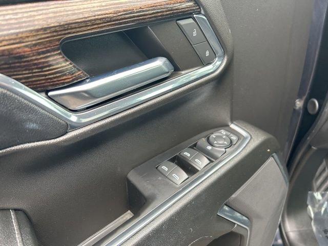 2024 GMC Sierra 1500 Vehicle Photo in MEDINA, OH 44256-9631
