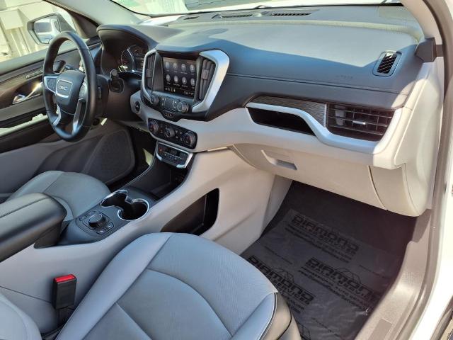 2024 GMC Terrain Vehicle Photo in TAMPA, FL 33612-3404