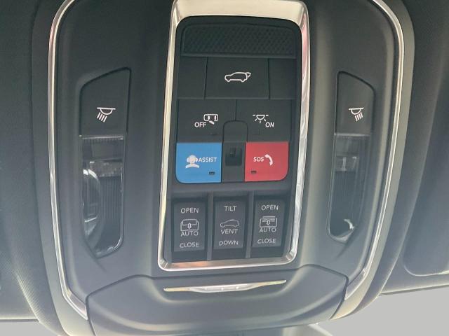 2025 Jeep Grand Cherokee L Vehicle Photo in Kaukauna, WI 54130