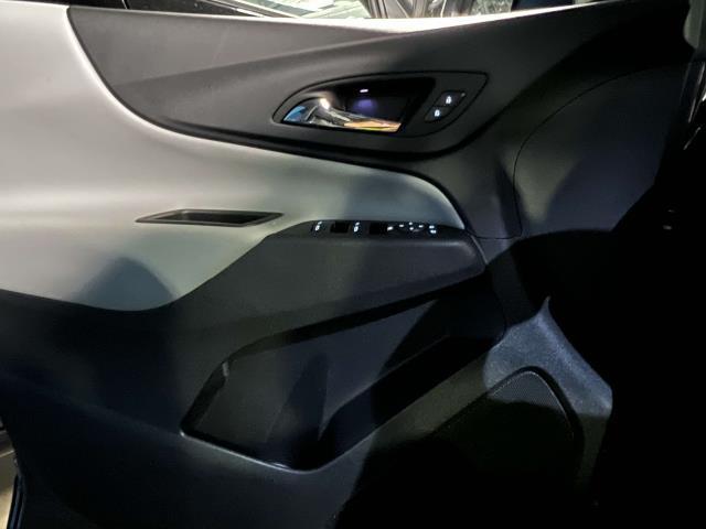 2022 Chevrolet Equinox Vehicle Photo in Roslyn, NY 11576