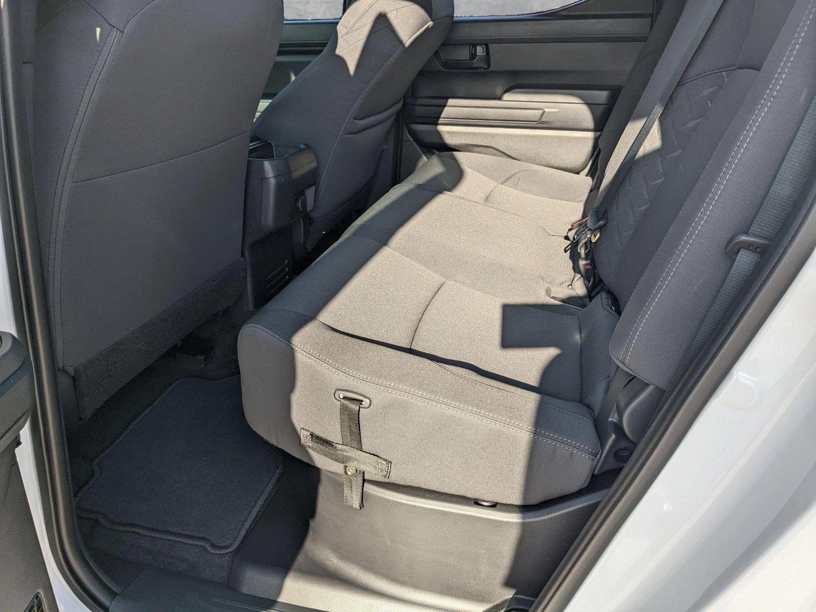 2024 Toyota Tacoma 4WD Vehicle Photo in Davie, FL 33331