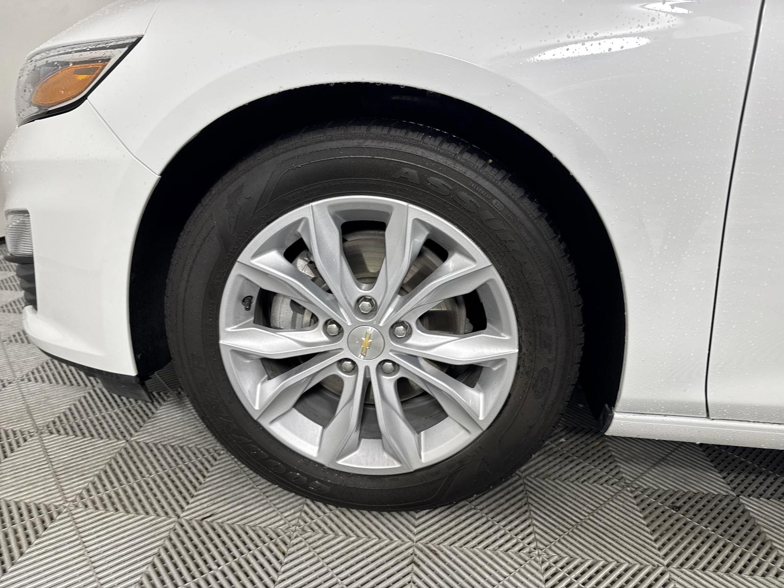 2023 Chevrolet Malibu Vehicle Photo in GEORGETOWN, TX 78626-7508
