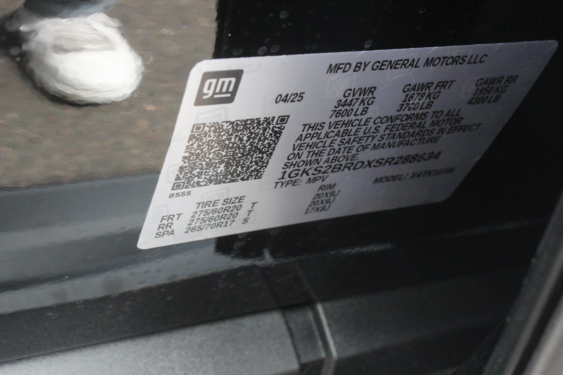 2025 GMC Yukon Vehicle Photo in AURORA, CO 80012-4011