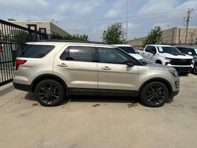 2017 Ford Explorer Vehicle Photo in Grapevine, TX 76051