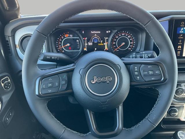 2025 Jeep Wrangler Vehicle Photo in Kaukauna, WI 54130
