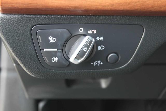 2022 Audi Q5 Vehicle Photo in HOUSTON, TX 77090
