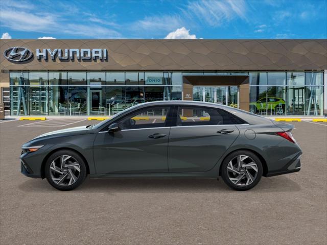 2025 Hyundai ELANTRA Vehicle Photo in Peoria, IL 61615