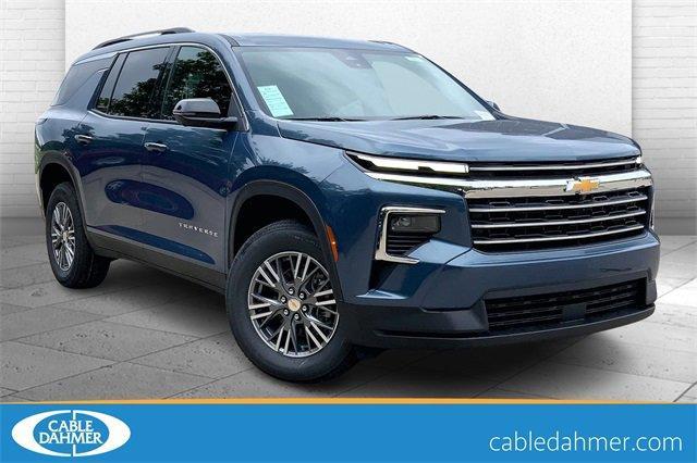2025 Chevrolet Traverse Vehicle Photo in KANSAS CITY, MO 64114-4502