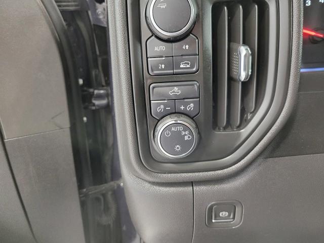 2024 Chevrolet Silverado 1500 Vehicle Photo in APPLETON, WI 54914-4656