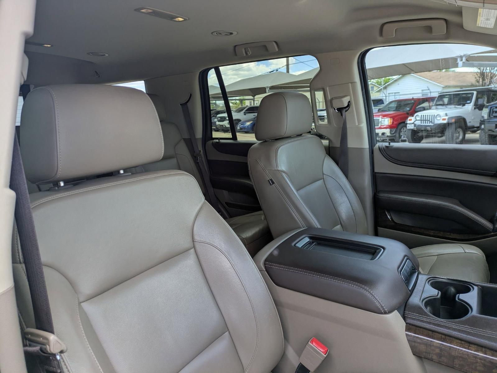 2018 Chevrolet Tahoe Vehicle Photo in SELMA, TX 78154-1460