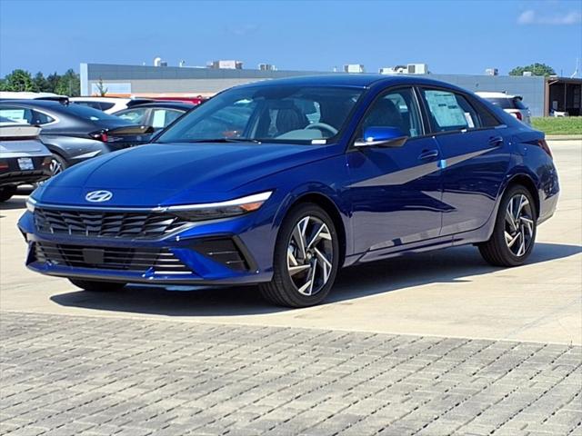 2025 Hyundai ELANTRA Vehicle Photo in Peoria, IL 61615