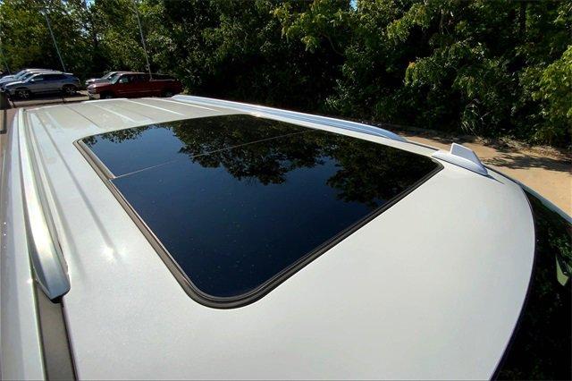 2022 Cadillac Escalade ESV Vehicle Photo in KANSAS CITY, MO 64114-4545