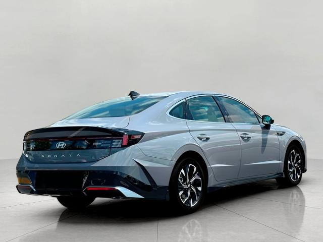 2025 Hyundai SONATA Vehicle Photo in Green Bay, WI 54304
