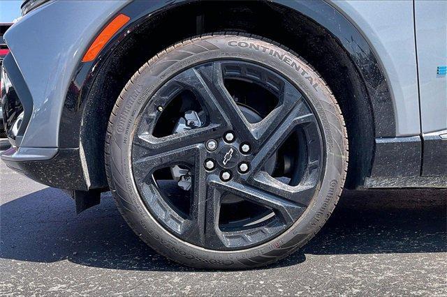 2025 Chevrolet Equinox EV Vehicle Photo in INDEPENDENCE, MO 64055-1314