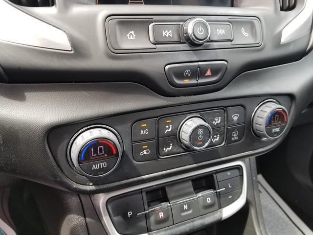 2022 GMC Terrain Vehicle Photo in ELYRIA, OH 44035-6349