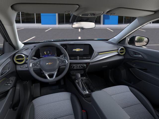 2025 Chevrolet Trax Vehicle Photo in BETHLEHEM, PA 18017-9401