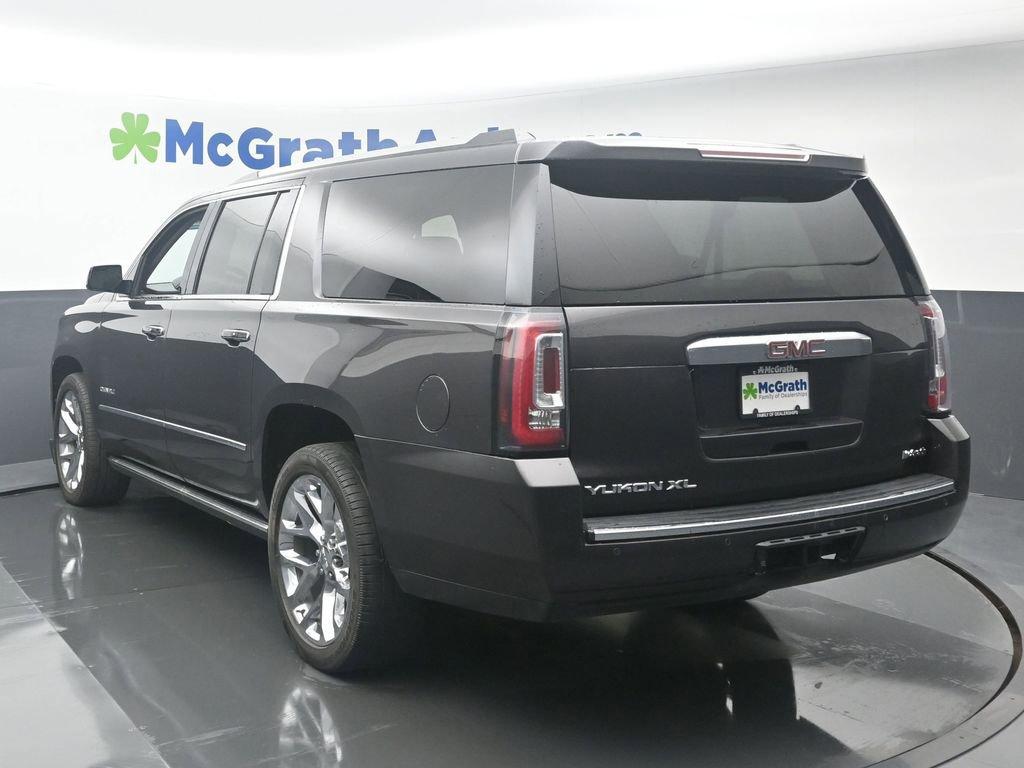 2018 GMC Yukon XL Vehicle Photo in Cedar Rapids, IA 52402