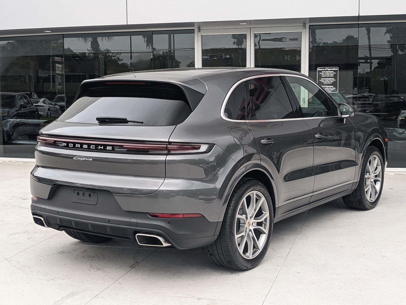 2024 Porsche Cayenne Vehicle Photo in Maitland, FL 32751