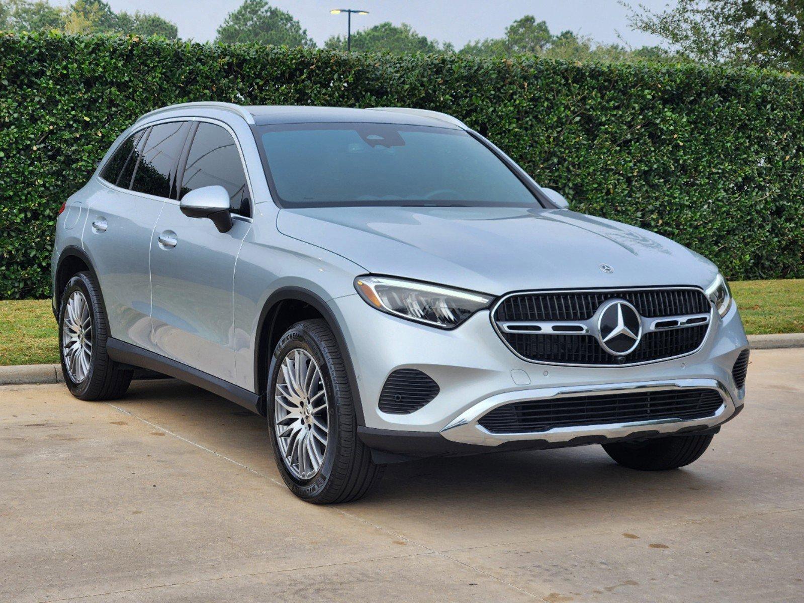 2024 Mercedes-Benz GLC Vehicle Photo in HOUSTON, TX 77079