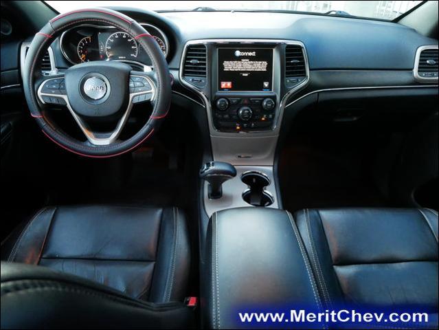 2015 Jeep Grand Cherokee Vehicle Photo in MAPLEWOOD, MN 55119-4794