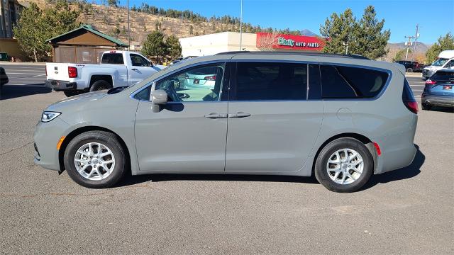 2022 Chrysler Pacifica Vehicle Photo in FLAGSTAFF, AZ 86001-6214