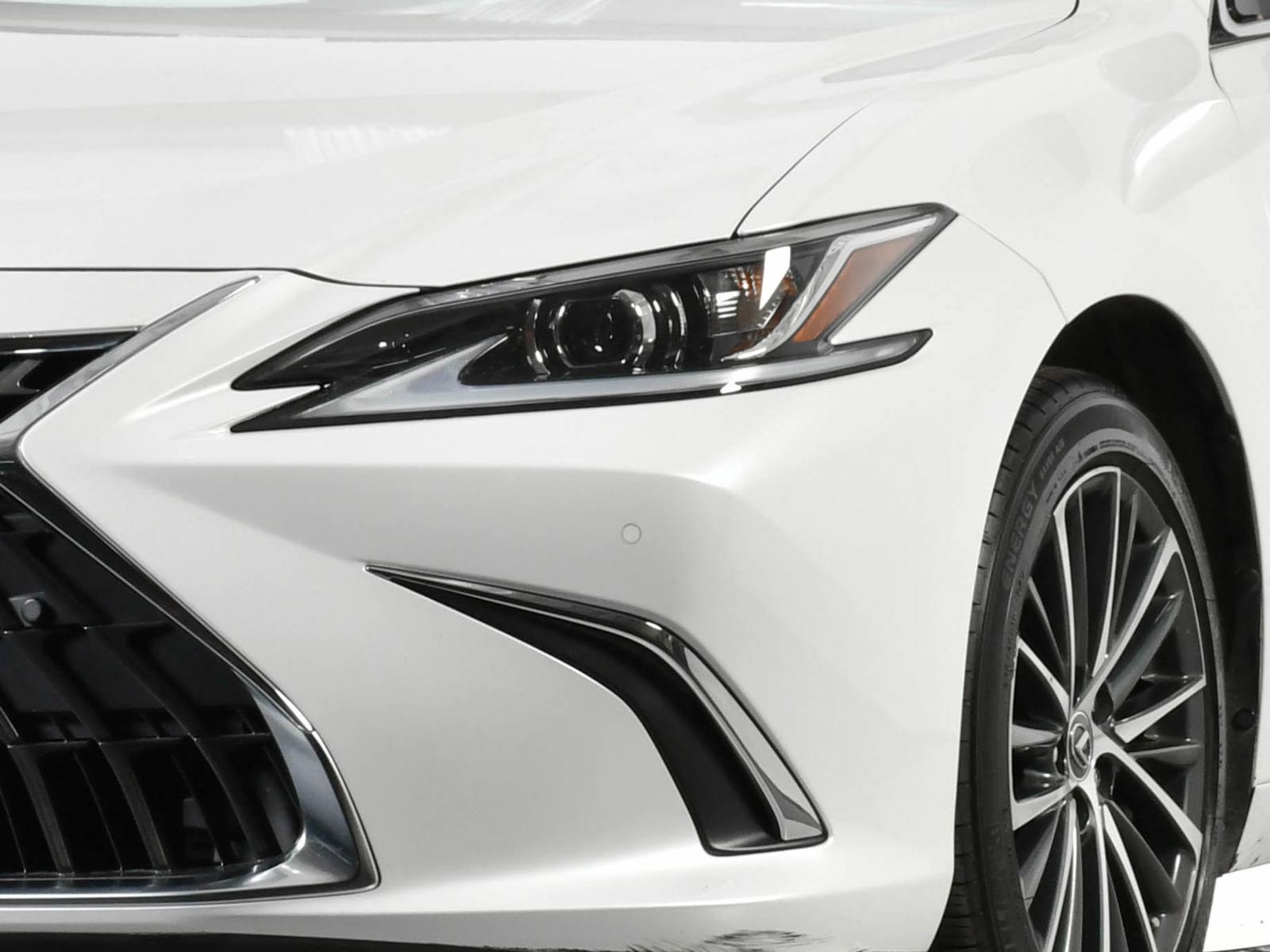 2023 Lexus ES 350 Vehicle Photo in DALLAS, TX 75235