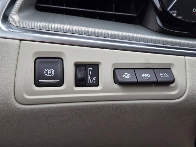 2025 Cadillac XT5 Vehicle Photo in Oklahoma City, OK 73114