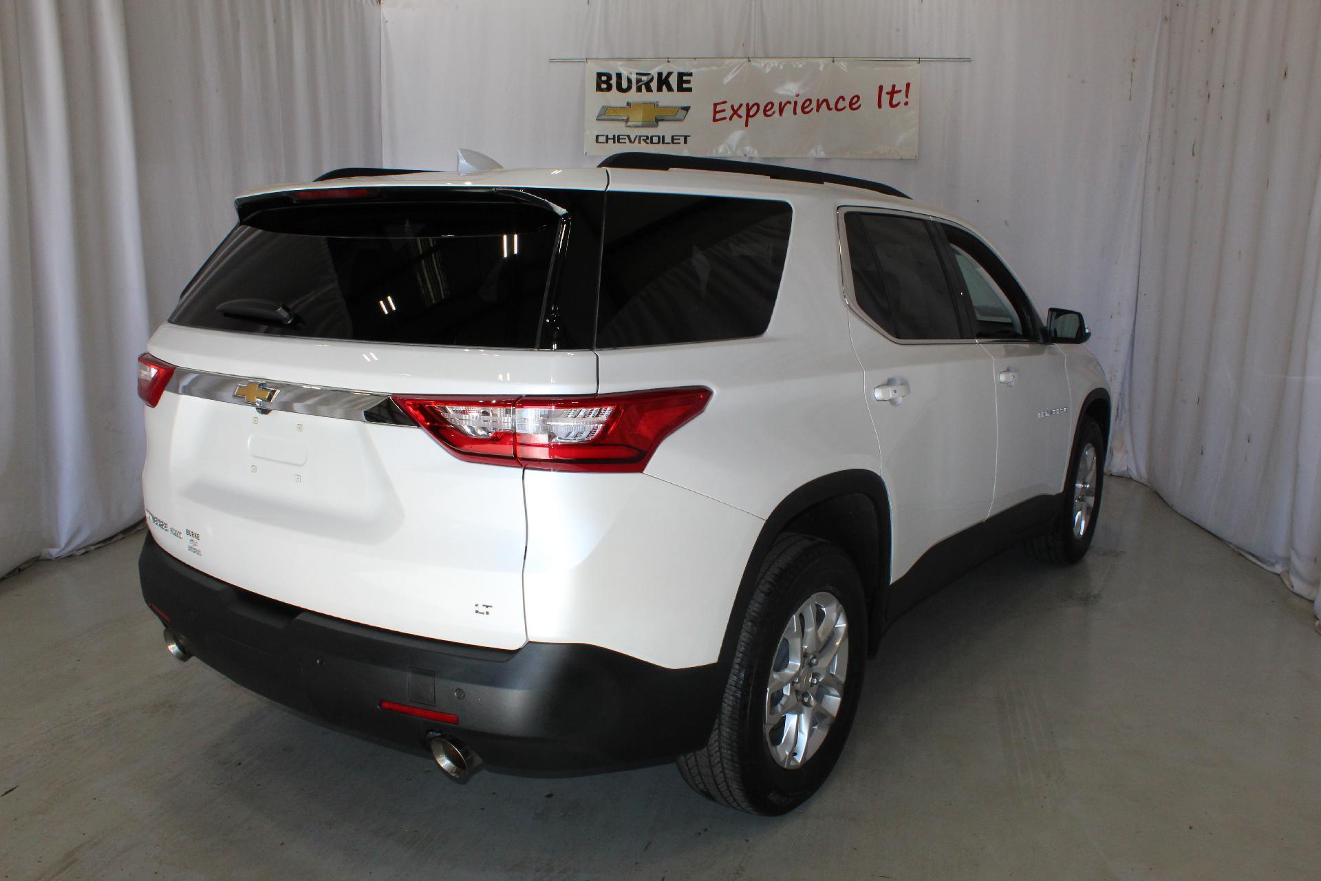 2021 Chevrolet Traverse Vehicle Photo in NORTHAMPTON, MA 01060-1120