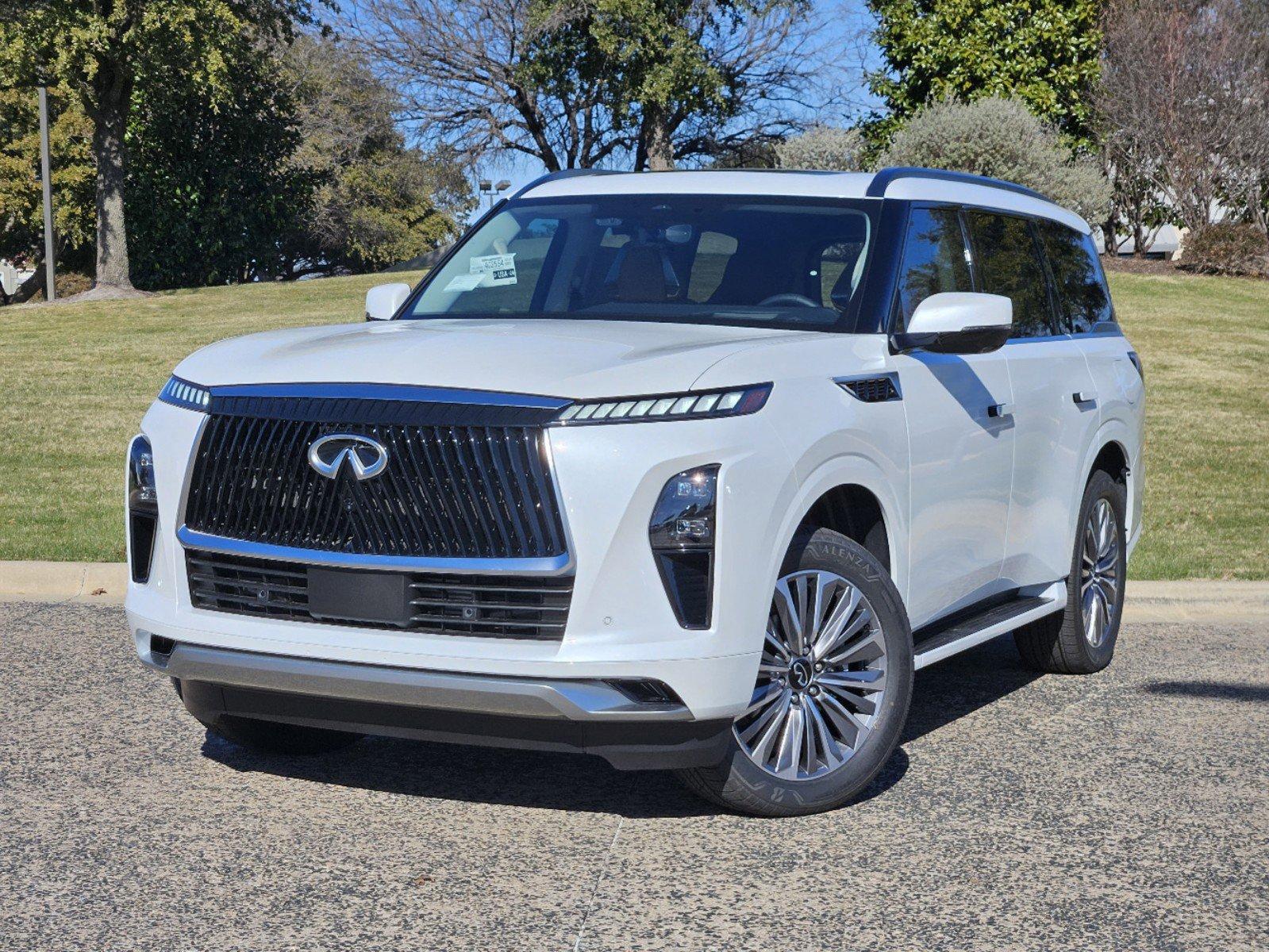 2025 INFINITI QX80 Vehicle Photo in Fort Worth, TX 76132