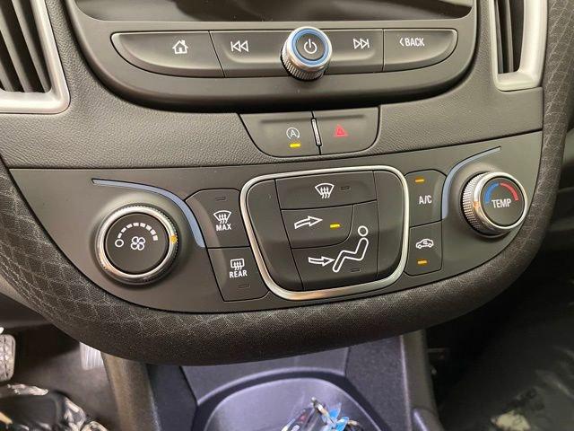 2025 Chevrolet Malibu Vehicle Photo in PHOENIX, AZ 85014-3381