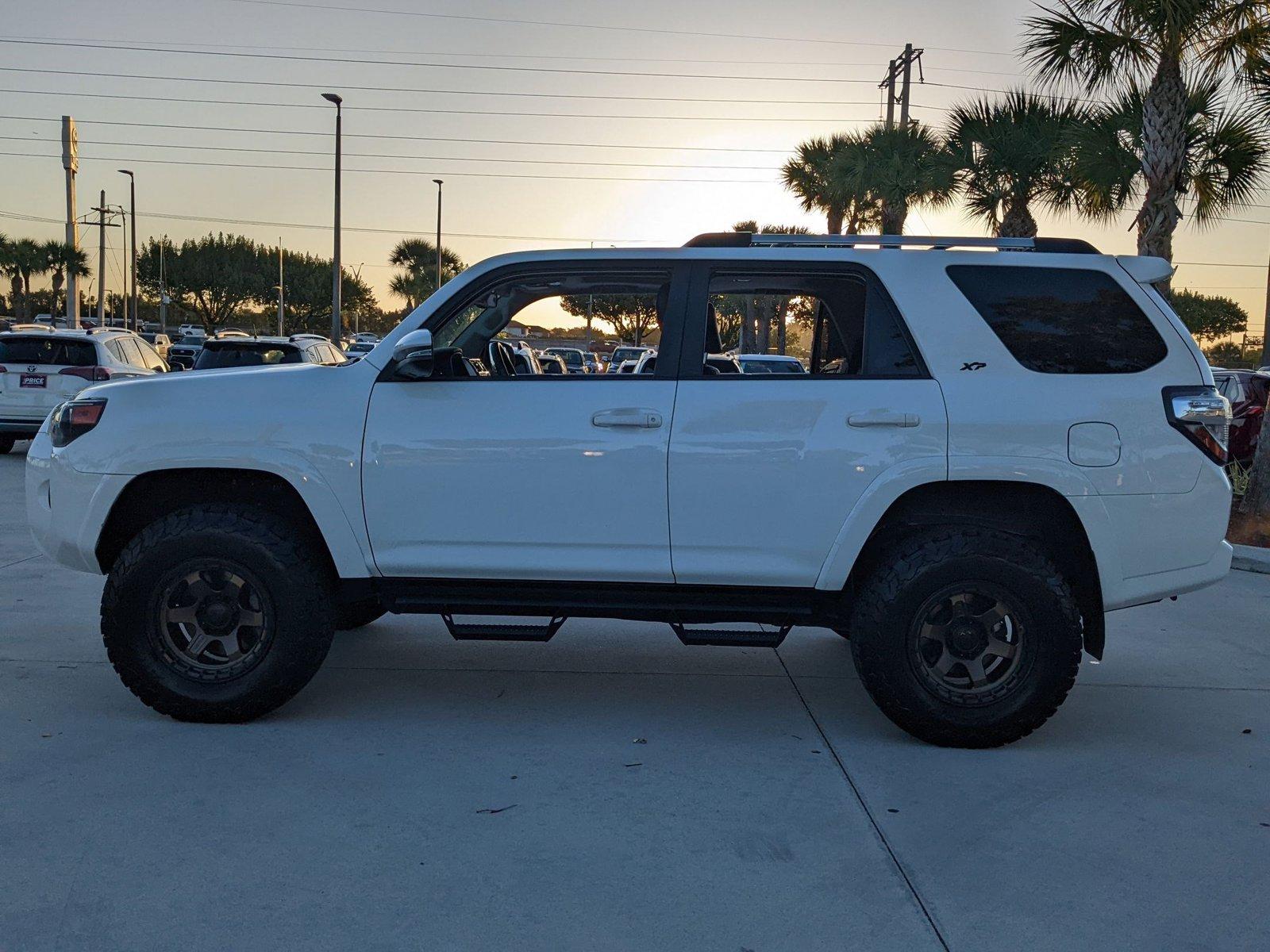 2021 Toyota 4Runner Vehicle Photo in Davie, FL 33331