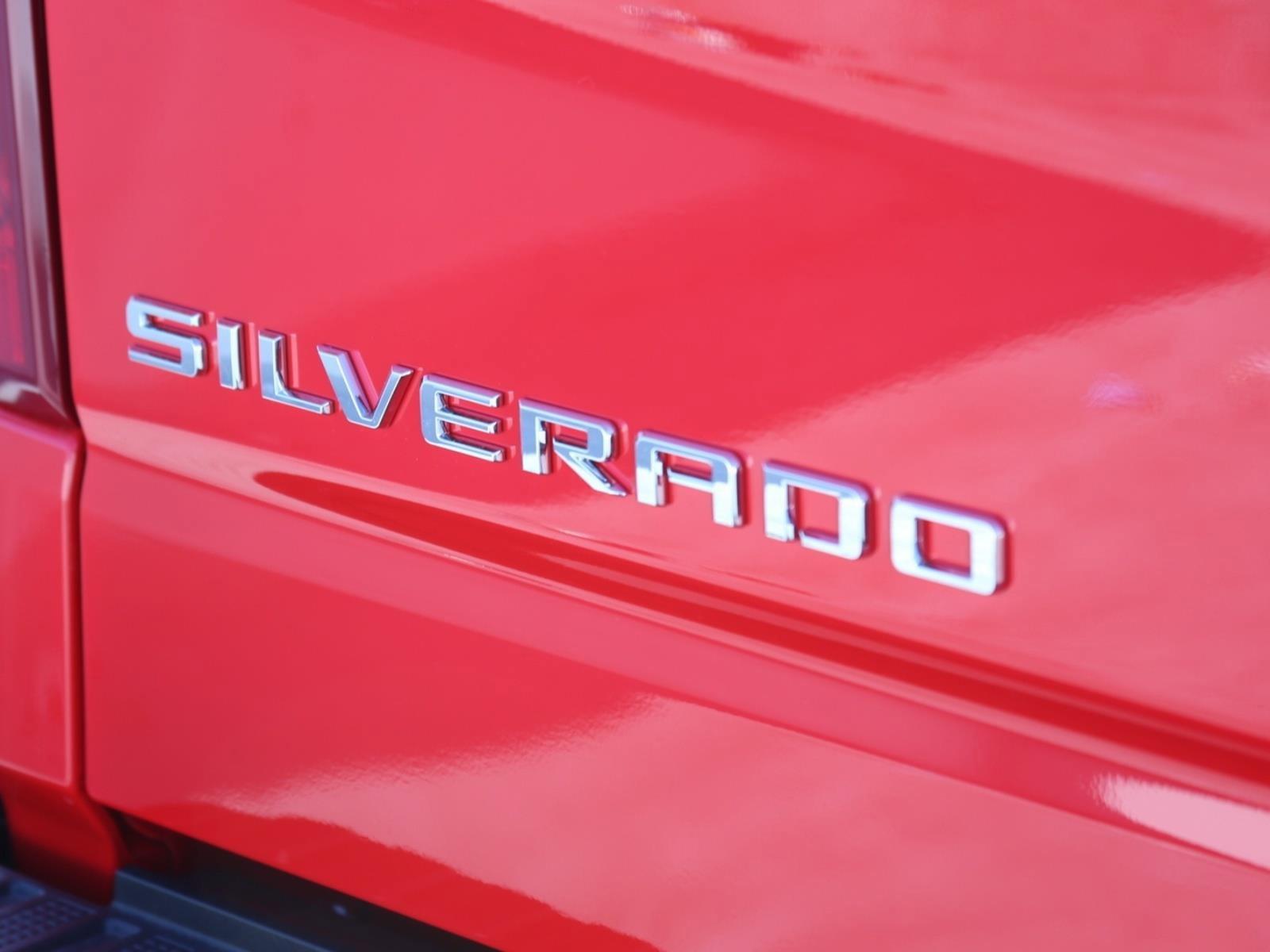2025 Chevrolet Silverado 1500 Vehicle Photo in LOS ANGELES, CA 90007-3794