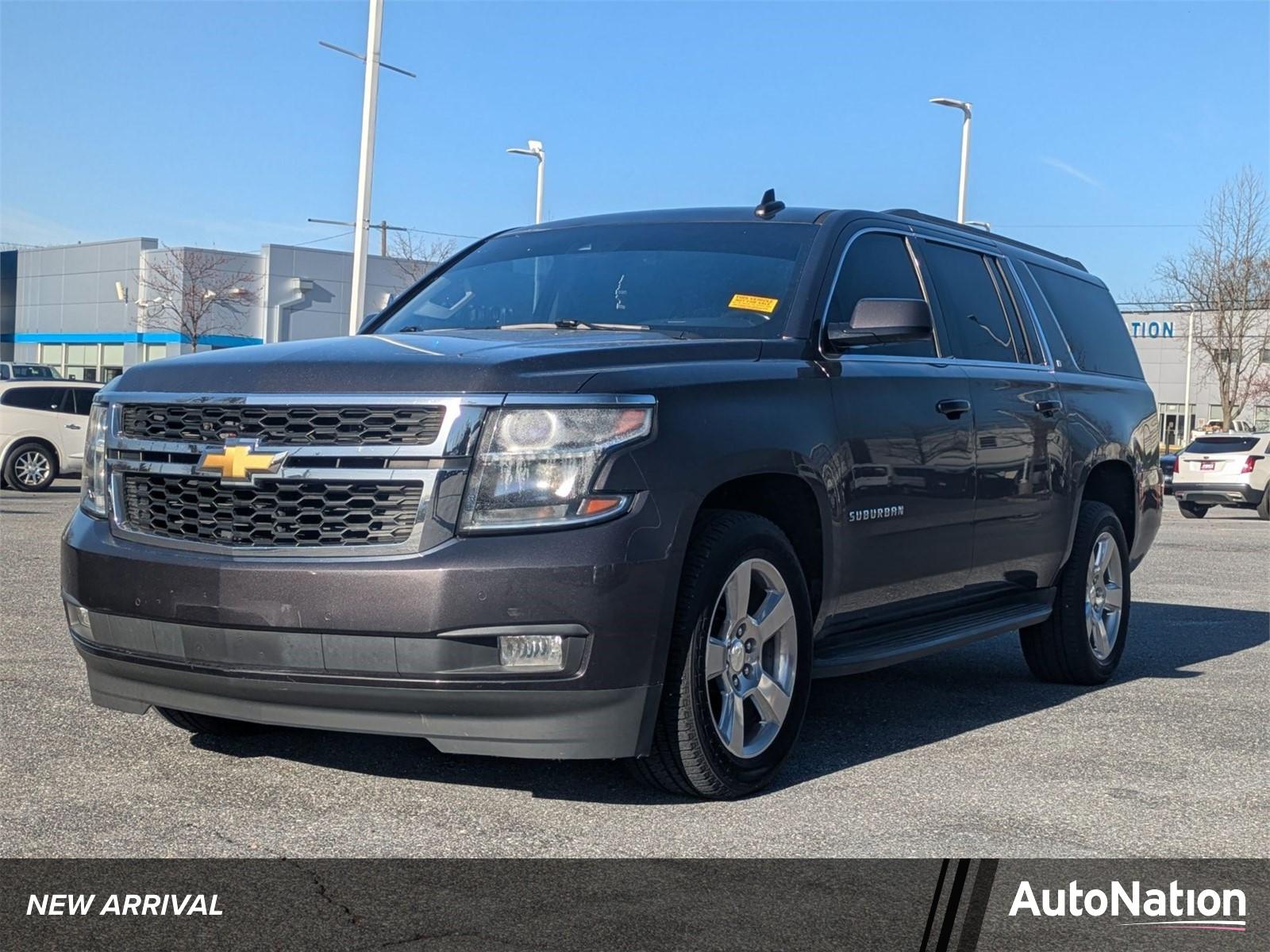 2017 Chevrolet Suburban Vehicle Photo in LAUREL, MD 20707-4697