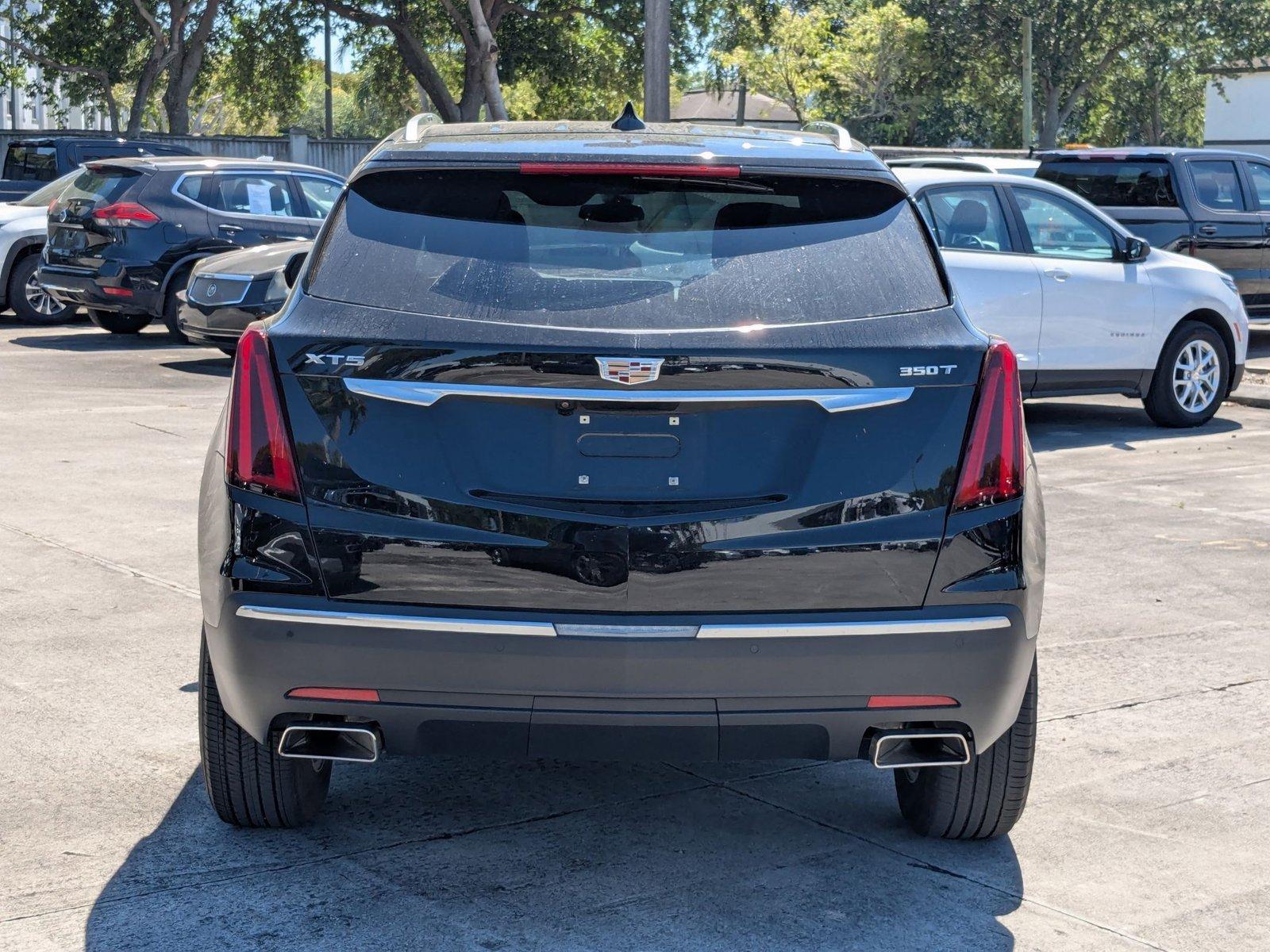 2022 Cadillac XT5 Vehicle Photo in PEMBROKE PINES, FL 33024-6534