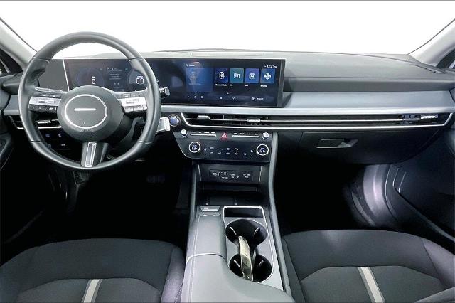 2024 Hyundai SONATA Hybrid Vehicle Photo in Tulsa, OK 74129