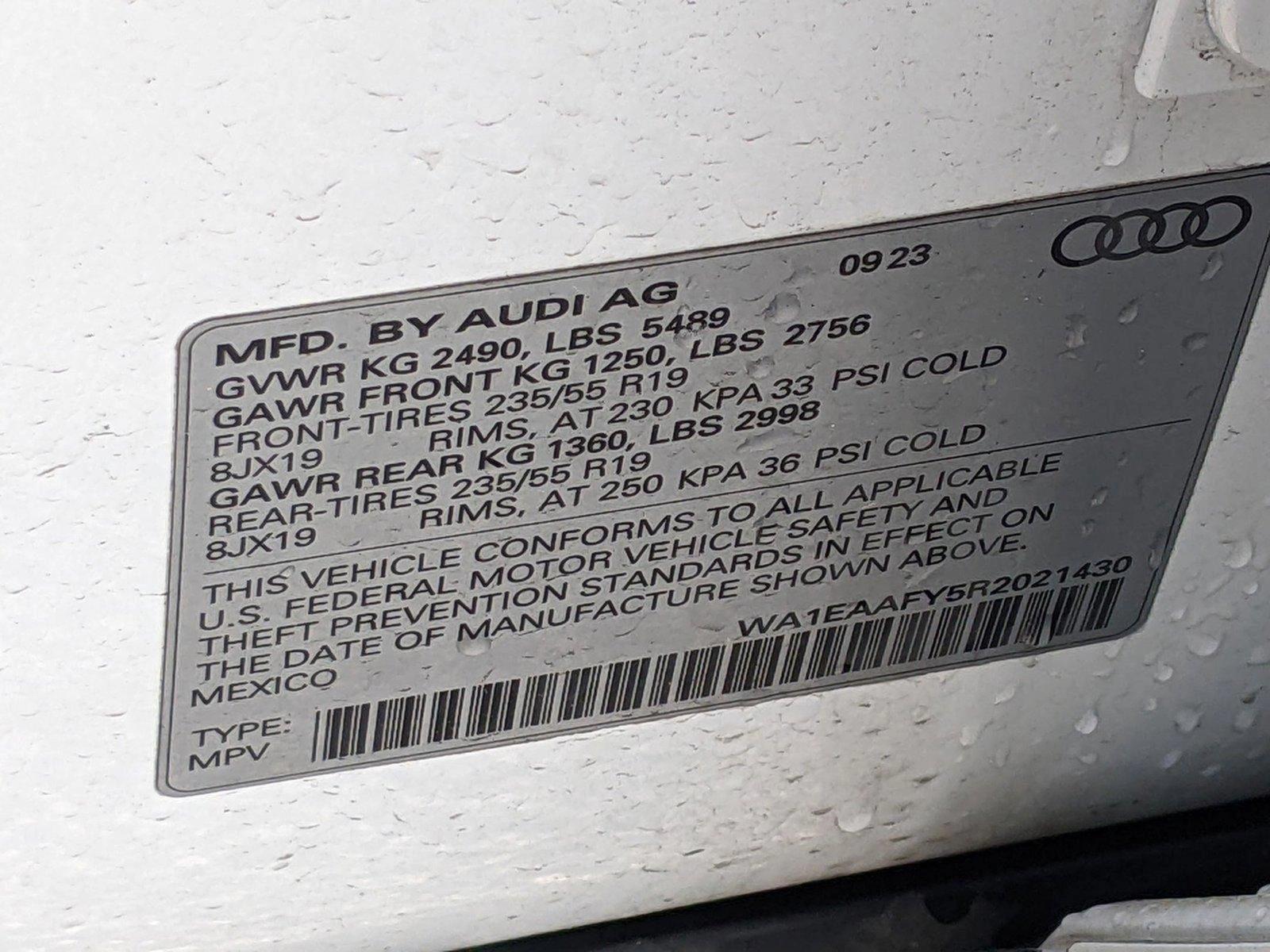 2024 Audi Q5 Vehicle Photo in Cockeysville, MD 21030