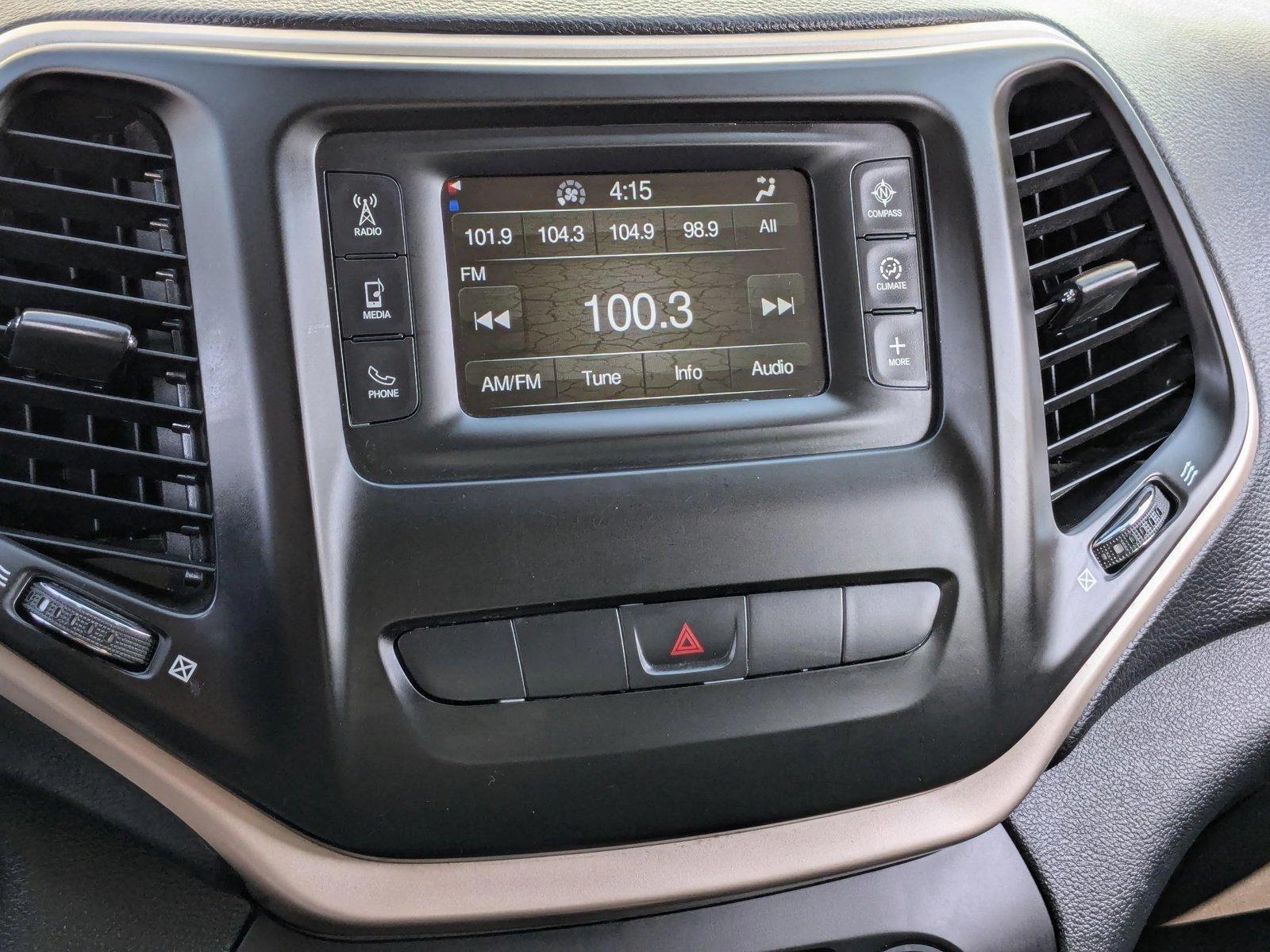 2015 Jeep Cherokee Vehicle Photo in Spokane Valley, WA 99212