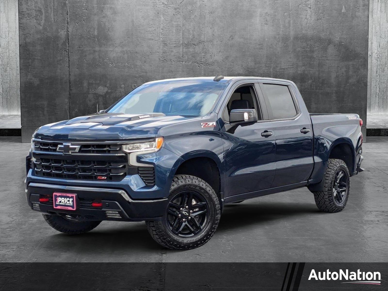 2023 Chevrolet Silverado 1500 Vehicle Photo in VALENCIA, CA 91355-1705