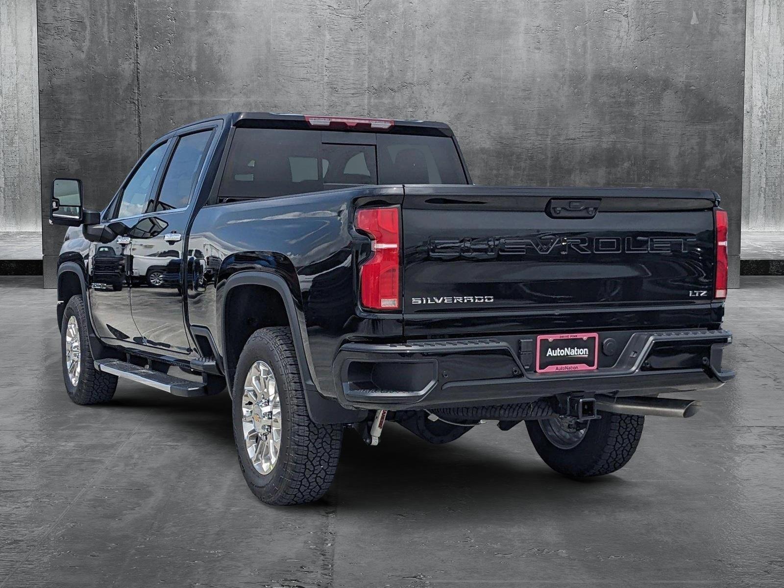 2025 Chevrolet Silverado 2500 HD Vehicle Photo in MIAMI, FL 33134-2699