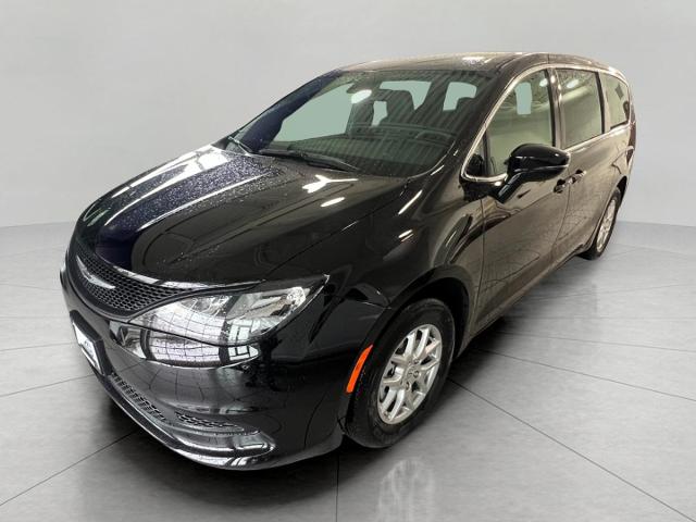 2025 Chrysler Voyager Vehicle Photo in Oshkosh, WI 54901