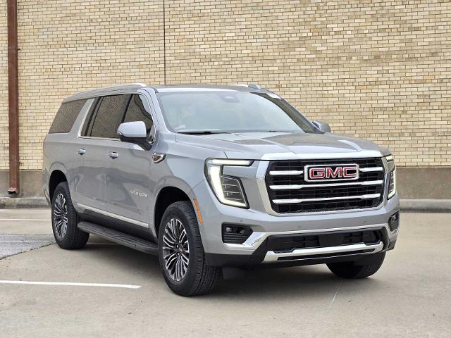 2025 GMC Yukon XL Vehicle Photo in DALLAS, TX 75209-3016