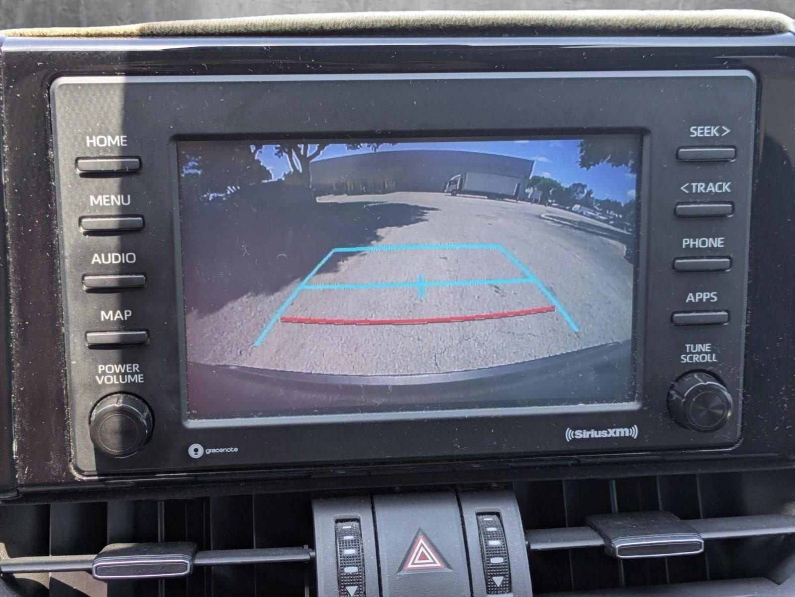 2020 Toyota RAV4 Vehicle Photo in GREENACRES, FL 33463-3207