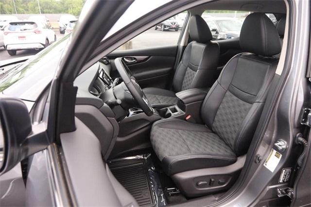2022 Nissan Rogue Sport Vehicle Photo in Hazelwood, MO 63042