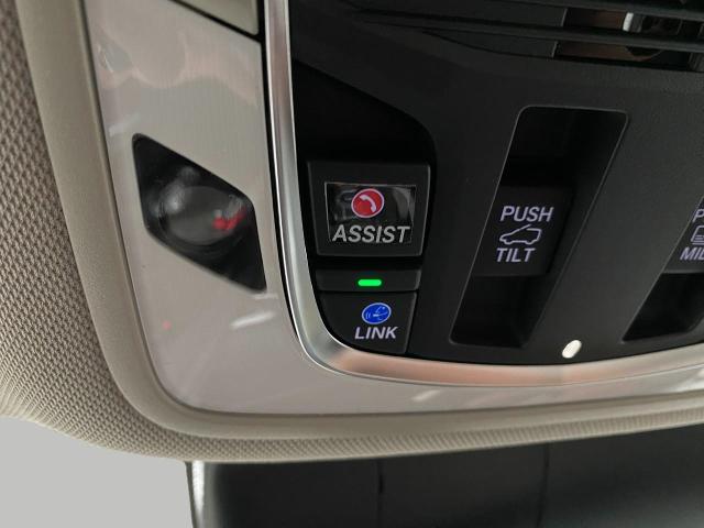 2025 Acura RDX Vehicle Photo in Appleton, WI 54913