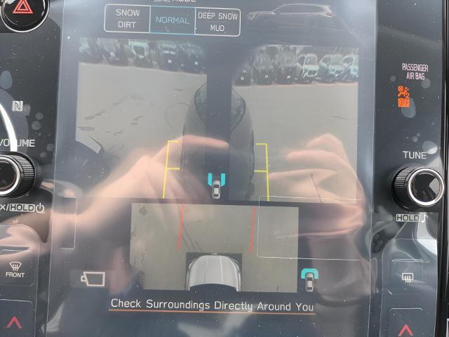 2025 Subaru Ascent Vehicle Photo in Green Bay, WI 54304