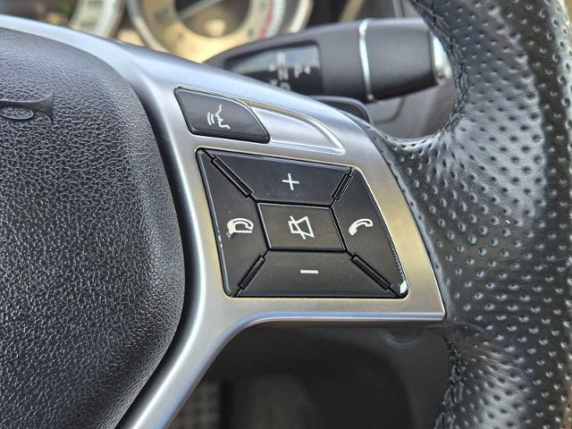 2016 Mercedes-Benz E-Class Vehicle Photo in DENTON, TX 76210-9321